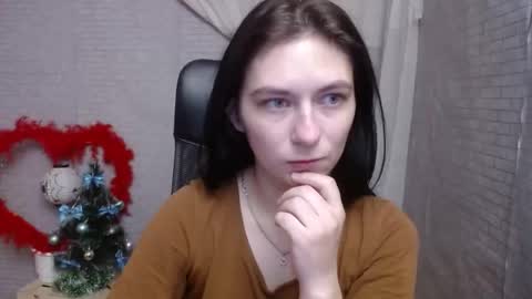 Snapshot of monakali chatting on 01.15.25 monakali online show from 01.15.25