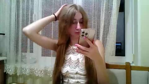 Monica online show from 10.10.25