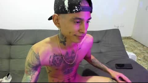 Snapshot of monkeyd_66 chatting on 12.13.24 monkeyd_66 online show from 12.13.24