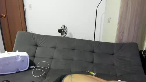 Snapshot of monkeyd_66 chatting on 01.05.25 monkeyd_66 online show from 01.05.25