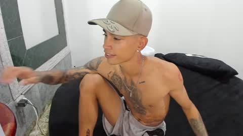 Snapshot of monkeyd_66 chatting on 01.28.25 monkeyd_66 online show from 01.28.25