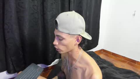 Snapshot of monkeyd_66 chatting on 09.13.25 monkeyd_66 online show from 09.13.25