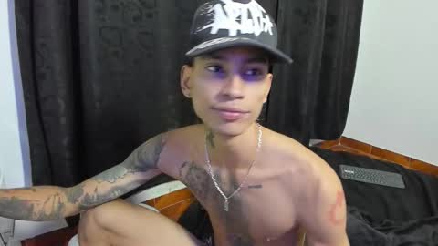 Snapshot of monkeyd_66 chatting on 09.18.25 monkeyd_66 online show from 09.18.25