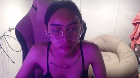 Snapshot of monstercockselfsuck chatting on 01.21.25 ELYSE A SIMPLE GIRL online show from 01.21.25