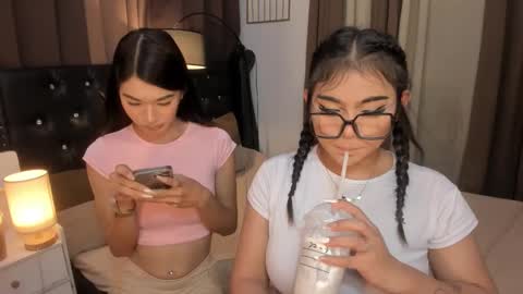 Snapshot of monstrouscockdivaontop chatting on 01.05.25 Ruthie online show from 01.05.25