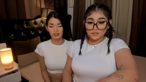 Snapshot of monstrouscockdivaontop chatting on 01.07.25 Ruthie online show from 01.07.25