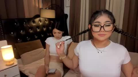 Snapshot of monstrouscockdivaontop chatting on 01.07.25 Ruthie online show from 01.07.25