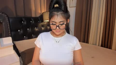 Snapshot of monstrouscockdivaontop chatting on 01.24.25 Ruthie online show from 01.24.25