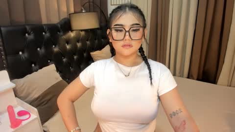 Snapshot of monstrouscockdivaontop chatting on 02.17.25 Ruthie online show from 02.17.25