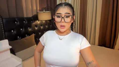 Snapshot of monstrouscockdivaontop chatting on 02.19.25 Ruthie online show from 02.19.25