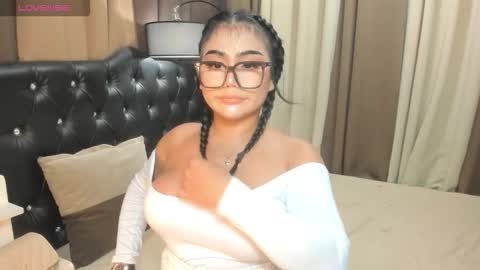 Snapshot of monstrouscockdivaontop chatting on 09.23.25 Ruthie online show from 09.23.25