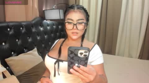 Snapshot of monstrouscockdivaontop chatting on 09.30.25 Ruthie online show from 09.30.25