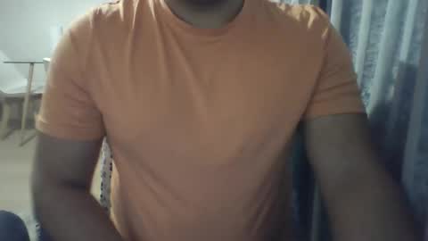 Snapshot of morenolatin19 chatting on 12.24.24 Jos Luis online show from 12.24.24