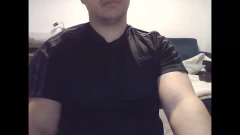 Snapshot of morenolatin19 chatting on 02.01.25 Jos Luis online show from 02.01.25