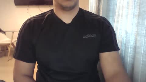 Snapshot of morenolatin19 chatting on 02.22.25 Jos Luis online show from 02.22.25