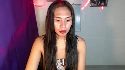 mouiline_rouge69 online show from 02.19.25