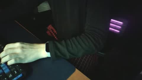 Snapshot of mr0699hotboy chatting on 11.16.25 mr0699hotboy online show from 11.16.25