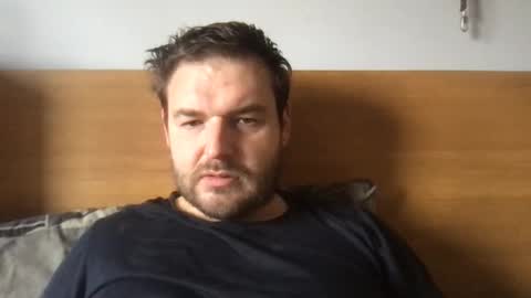 Snapshot of mr834565 chatting on 11.08.25 mr834565 online show from 11.08.25