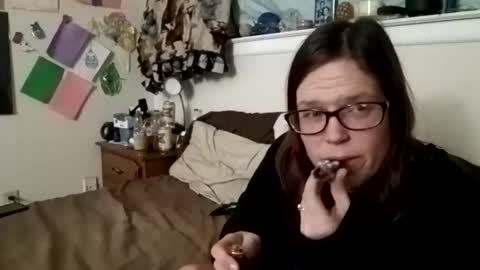 Snapshot of mr_and_mrs_dragon chatting on 01.19.25 Mr and Mrs Dragon online show from 01.19.25