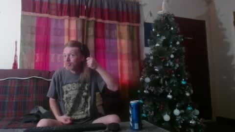 Snapshot of mr_happy12 chatting on 12.27.24 mr_happy12 online show from 12.27.24