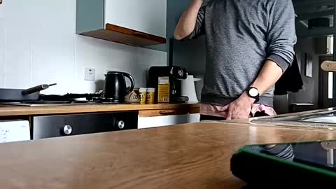 Snapshot of mr_i_ chatting on 02.01.25 mr_i_ online show from 02.01.25