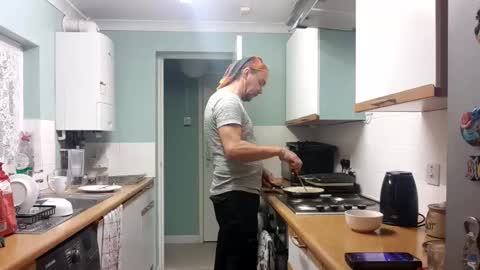 Snapshot of mr_i_ chatting on 10.19.25 mr_i_ online show from 10.19.25