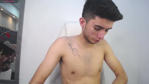 Snapshot of mr_williseo chatting on 02.04.25 williseo online show from 02.04.25