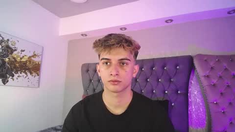 Snapshot of mr_williseo chatting on 09.24.25 williseo online show from 09.24.25