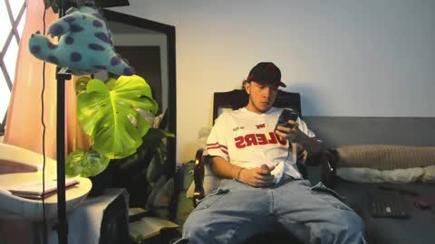 Snapshot of mrandrey23 chatting on 09.30.25 mrandrey23 online show from 09.30.25