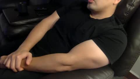 Snapshot of mrbree chatting on 01.03.25 Mr Bree online show from 01.03.25