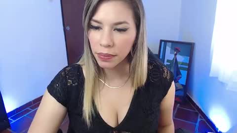 Sofia online show from 02.05.25