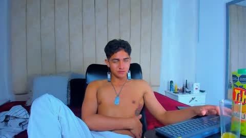 Snapshot of muichiro_tokito1 chatting on 12.14.24 muichiro tokito1 online show from 12.14.24