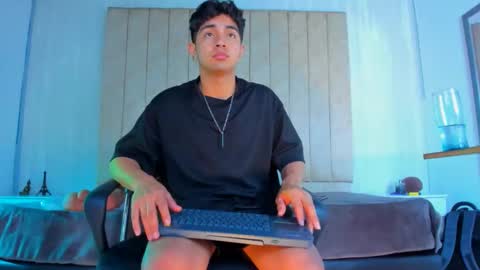 Snapshot of muichiro_tokito1 chatting on 01.17.25 muichiro tokito1 online show from 01.17.25