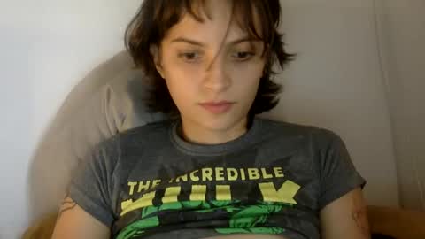 Snapshot of munchi_ chatting on 12.05.24 online show from 12.05.24