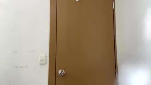 Snapshot of munchi_ chatting on 10.18.25 online show from 10.18.25