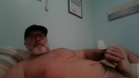 Snapshot of musclemeat41 chatting on 12.04.24 musclemeat41 online show from 12.04.24