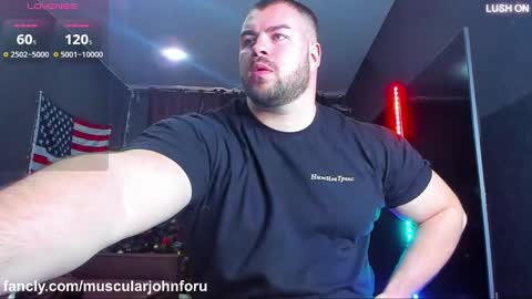 Snapshot of muscularjohnforu chatting on 02.10.25 click icon for peach  online show from 02.10.25