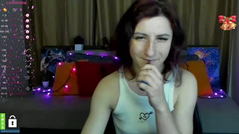 Snapshot of muse_kitty_jenia chatting on 02.02.25 Jenya online show from 02.02.25