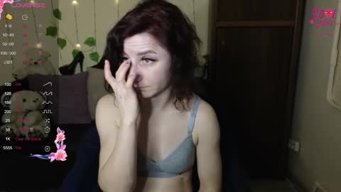 Snapshot of muse_kitty_jenia chatting on 03.12.25 Jenya online show from 03.12.25