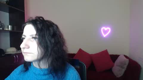 Snapshot of muse_kitty_jenia chatting on 11.11.25 Jenya online show from 11.11.25