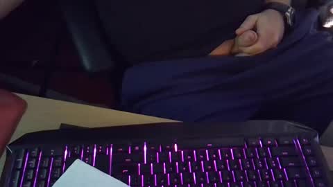 Snapshot of muso44 chatting on 10.13.25 Muso online show from 10.13.25