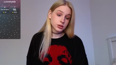 Snapshot of my_tenderness chatting on 01.25.25 Dana online show from 01.25.25