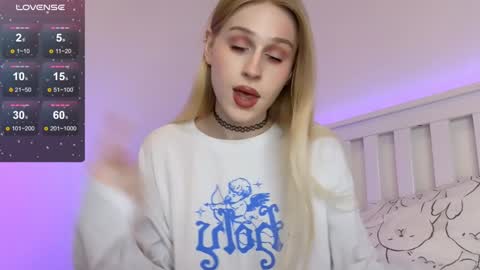 Snapshot of my_tenderness chatting on 02.02.25 Dana online show from 02.02.25