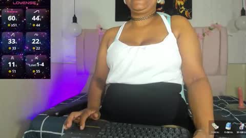 Snapshot of mya_blaze chatting on 10.16.25 mya_blaze online show from 10.16.25