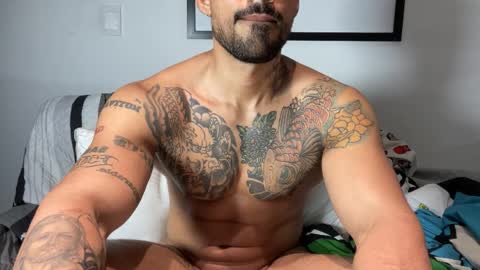 Snapshot of myke_esthetic chatting on 09.15.25 Myke esthetic online show from 09.15.25