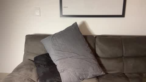 Snapshot of myke_esthetic chatting on 11.18.25 Myke esthetic online show from 11.18.25