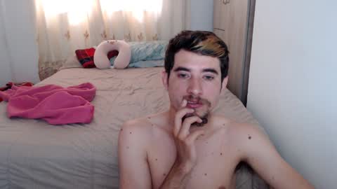 Snapshot of myke_xxx chatting on 12.27.24 mike online show from 12.27.24