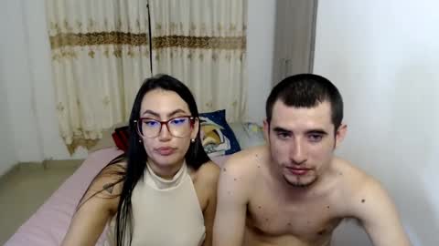 Snapshot of myke_xxx chatting on 02.01.25 mike online show from 02.01.25