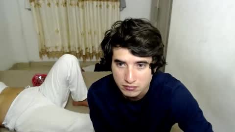 Snapshot of myke_xxx chatting on 10.29.25 mike online show from 10.29.25