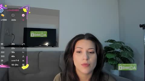 Snapshot of mymelisa chatting on 09.11.25 hey its Mel online show from 09.11.25